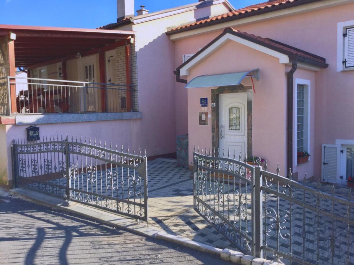 Apartment Jelena Crikvenica Exteriör bild